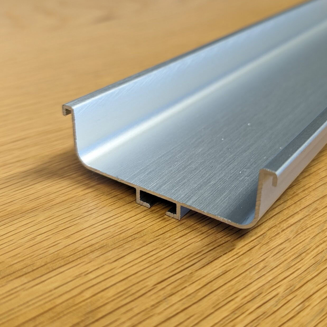 Aluminium GOLA Profiles